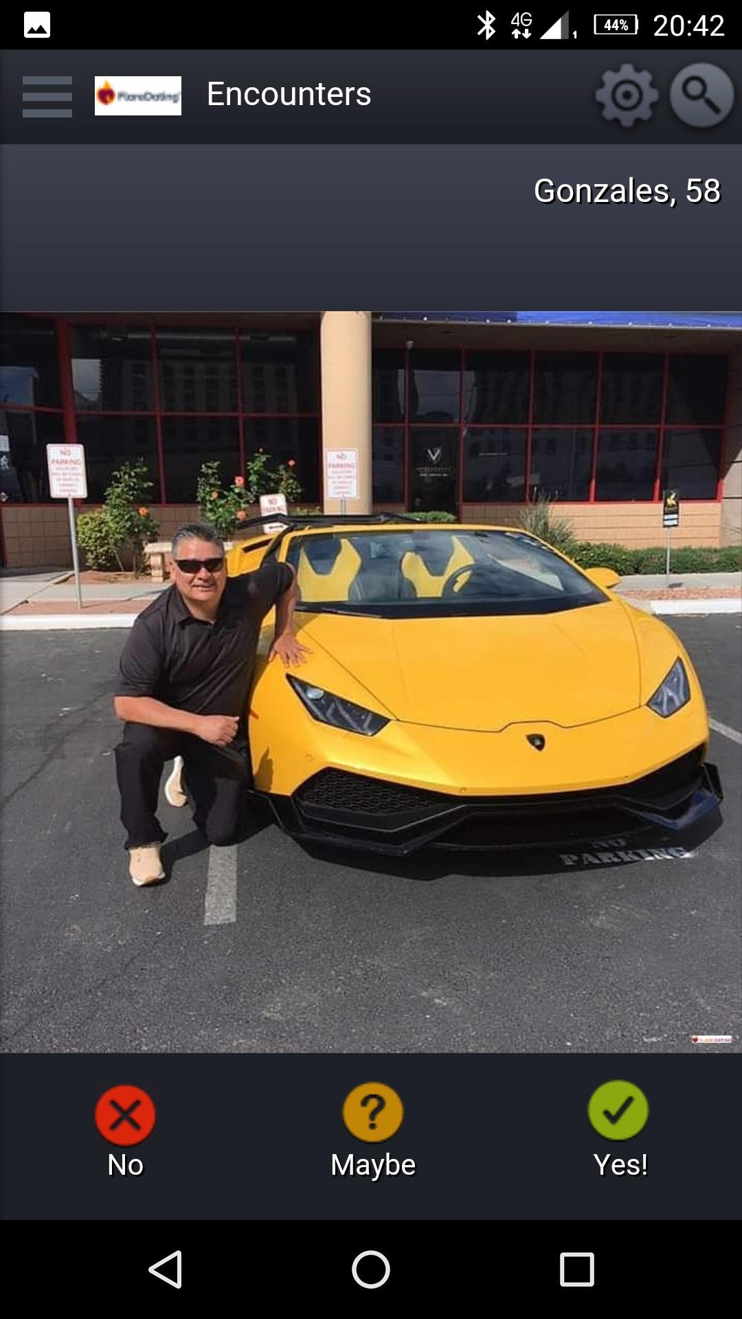 Meet new people, Flirt with singles - Flare Dating